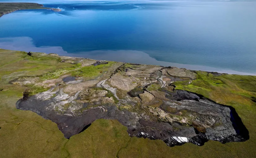 Qikiqtaruk landscape - Arctic tundra and coastline